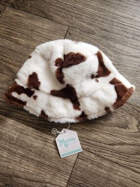 NWT Show Me Your MuMu Faux Fur Cow Print Bucket Hat in White & Brown